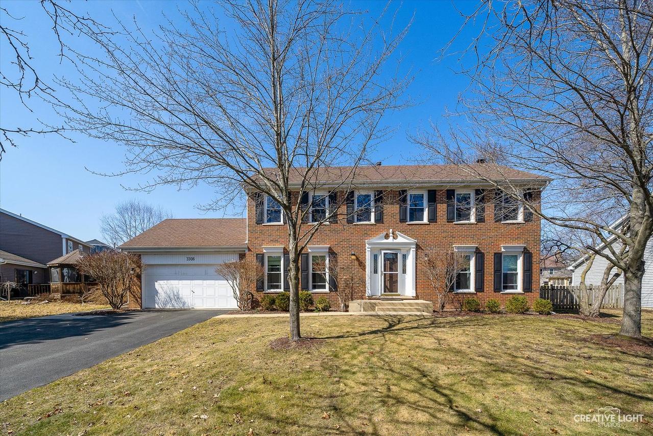 3306 Oxbow Ln., St. Charles, IL 60174