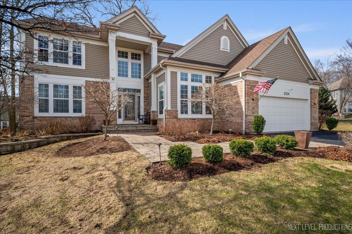 2724 Briargate Ct., West Chicago, IL 60185