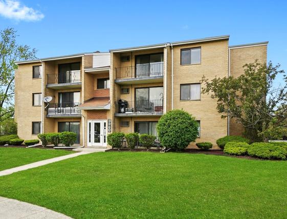9960 Franchesca Ct. #3D, Orland Park, IL 60462