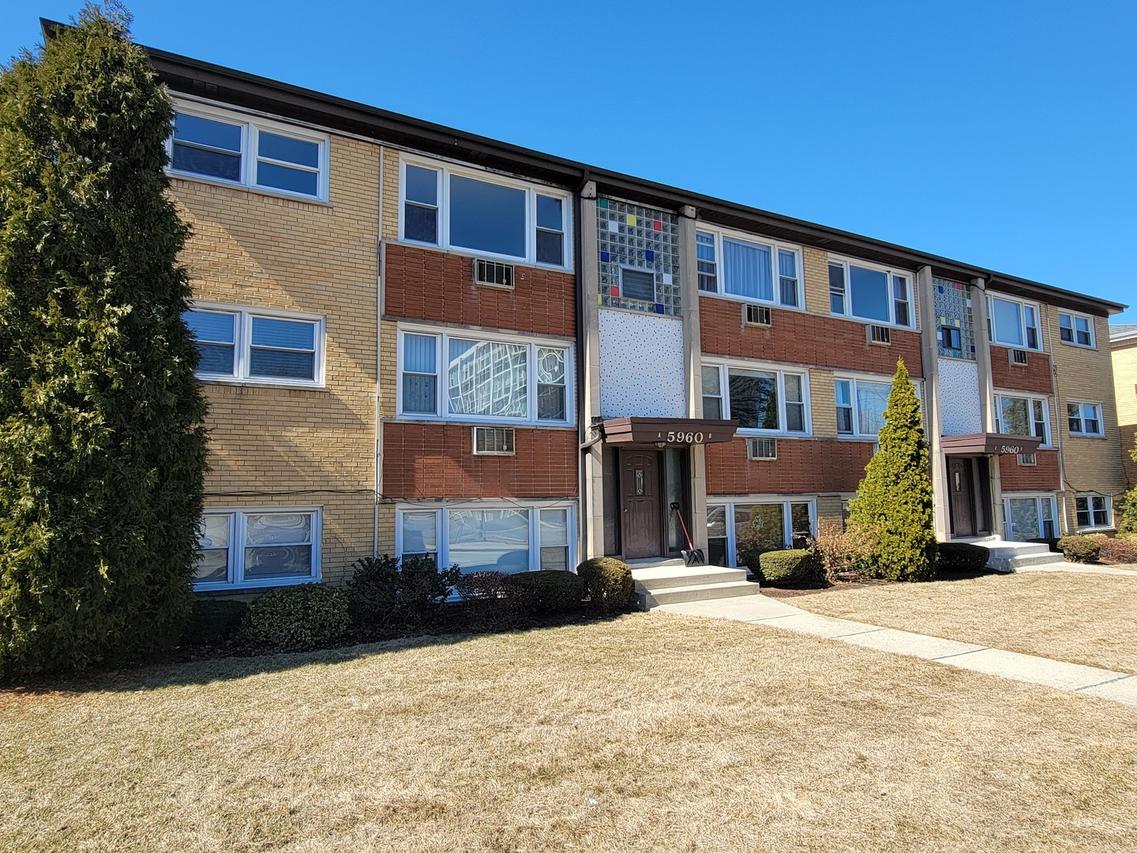 5960 N Odell Ave. #2A, Chicago, IL 60631
