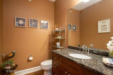 970 Harris Rd. #32, Grayslake, IL 60030