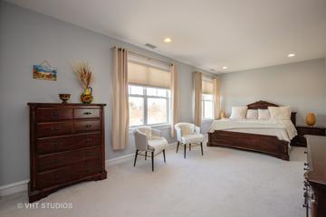 970 Harris Rd. #32, Grayslake, IL 60030