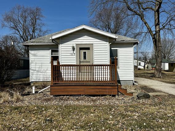 1619 E Washington St., Clinton, IL 61727