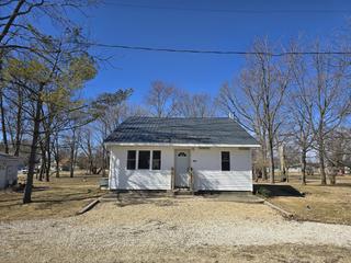 108 S Bloomington St., Magnolia, IL 61336