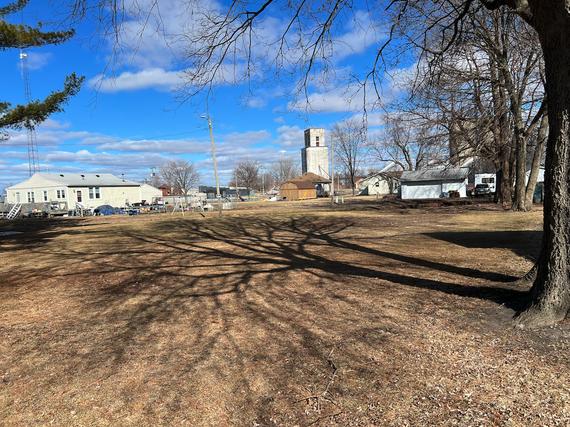 308 W Oliver St., Mansfield, IL 61854