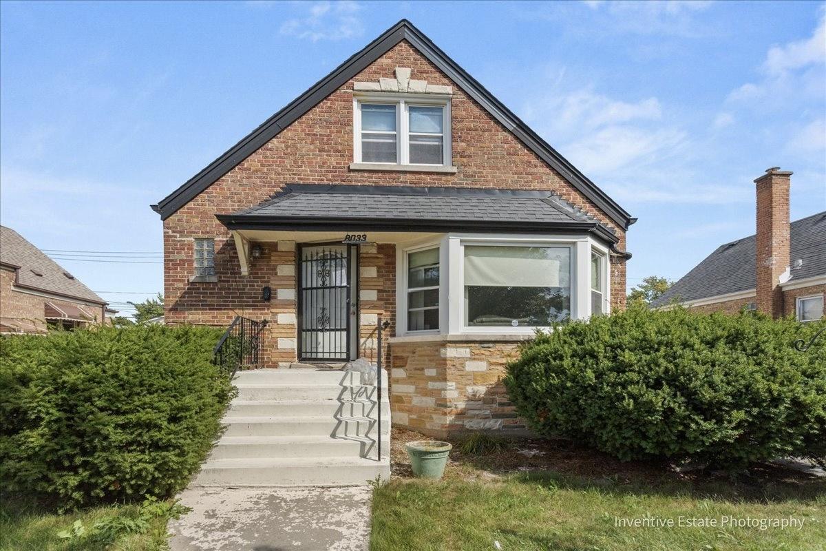 8033 S Kedzie Ave., Chicago, IL 60652