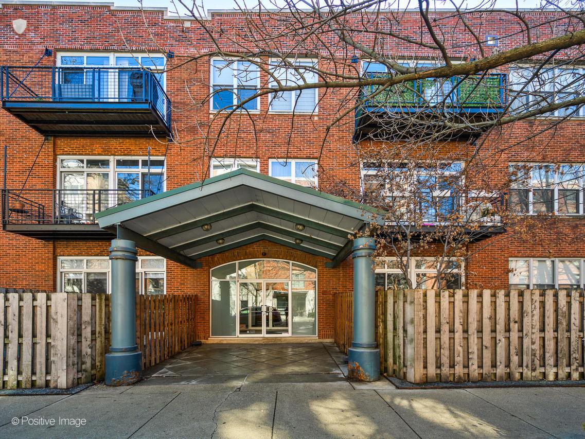 2333 W Saint Paul Ave. #331, Chicago, IL 60647