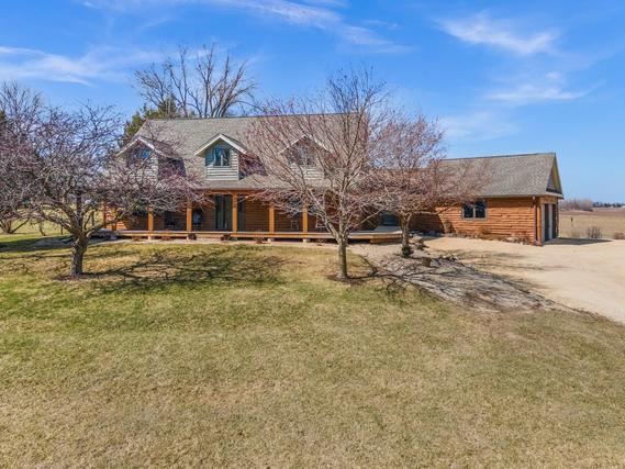 1490 Flora Church Rd., Kirkland, IL 60146