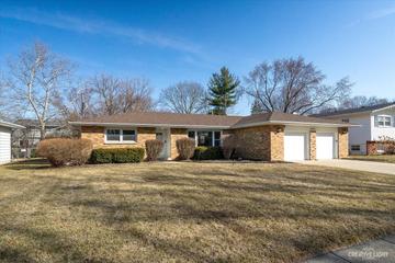 1965 Richard St., Aurora, IL 60506