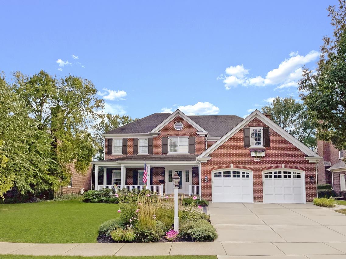 2303 Larkdale Dr., Glenview, IL 60025