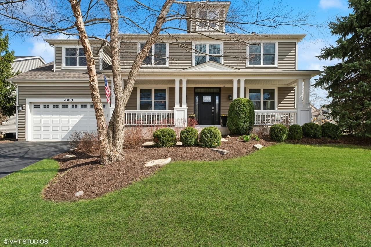 2300 Savanna Dr., Wauconda, IL 60084