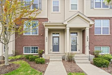 103 Lexington Ln., Rolling Meadows, IL 60008