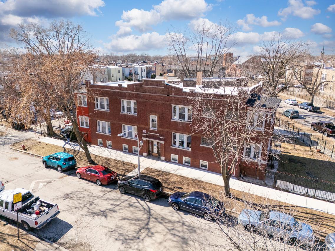1248 N Lawndale Ave., Chicago, IL 60651