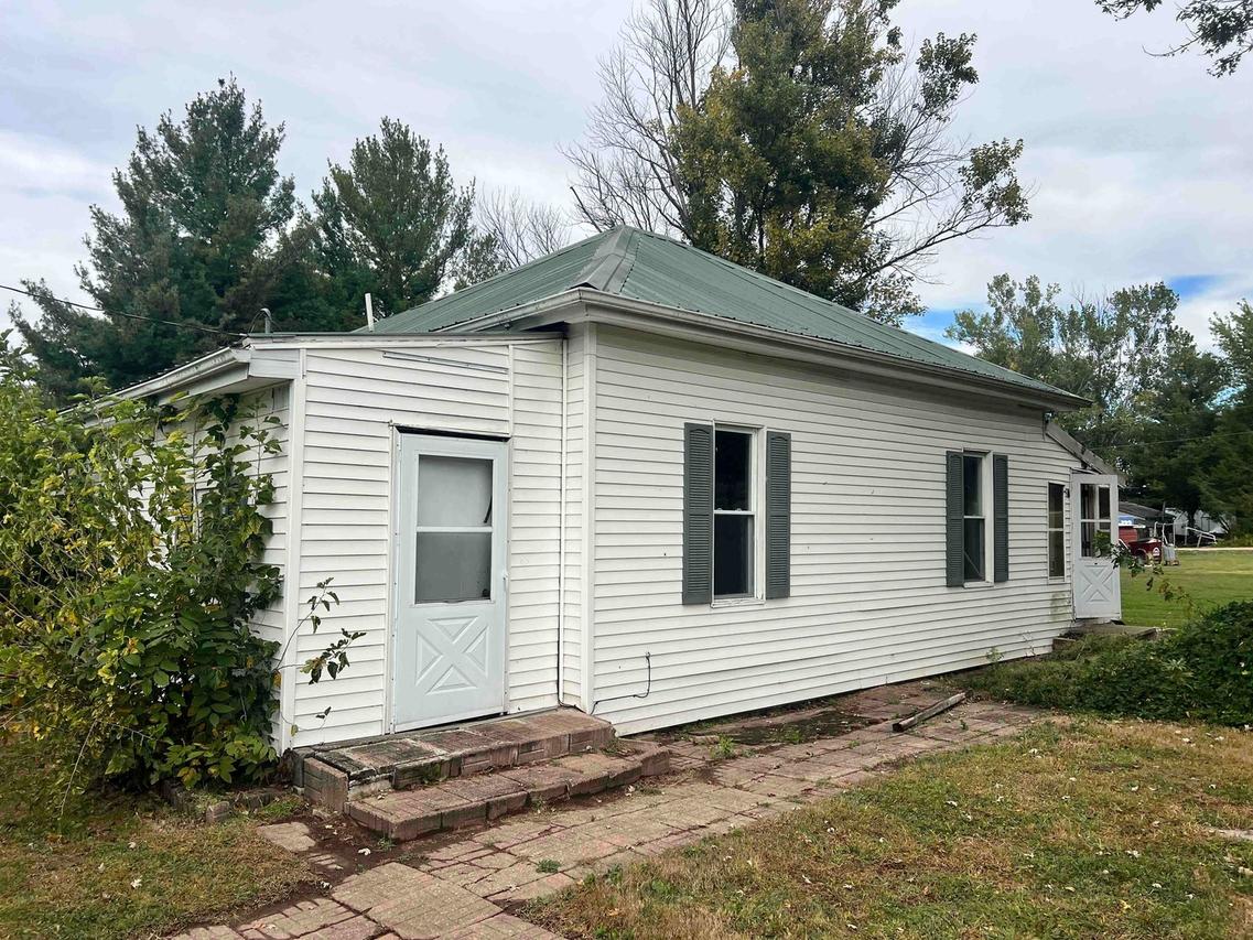 3036 148th Ave., Sherrard, IL 61281