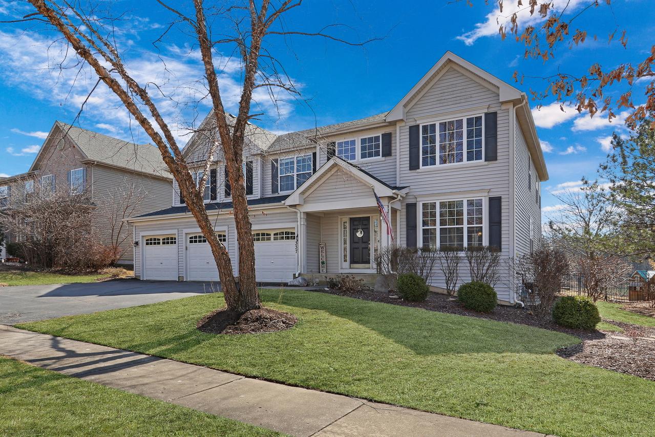 337 Cedar Ridge Dr., Lake Villa, IL 60046