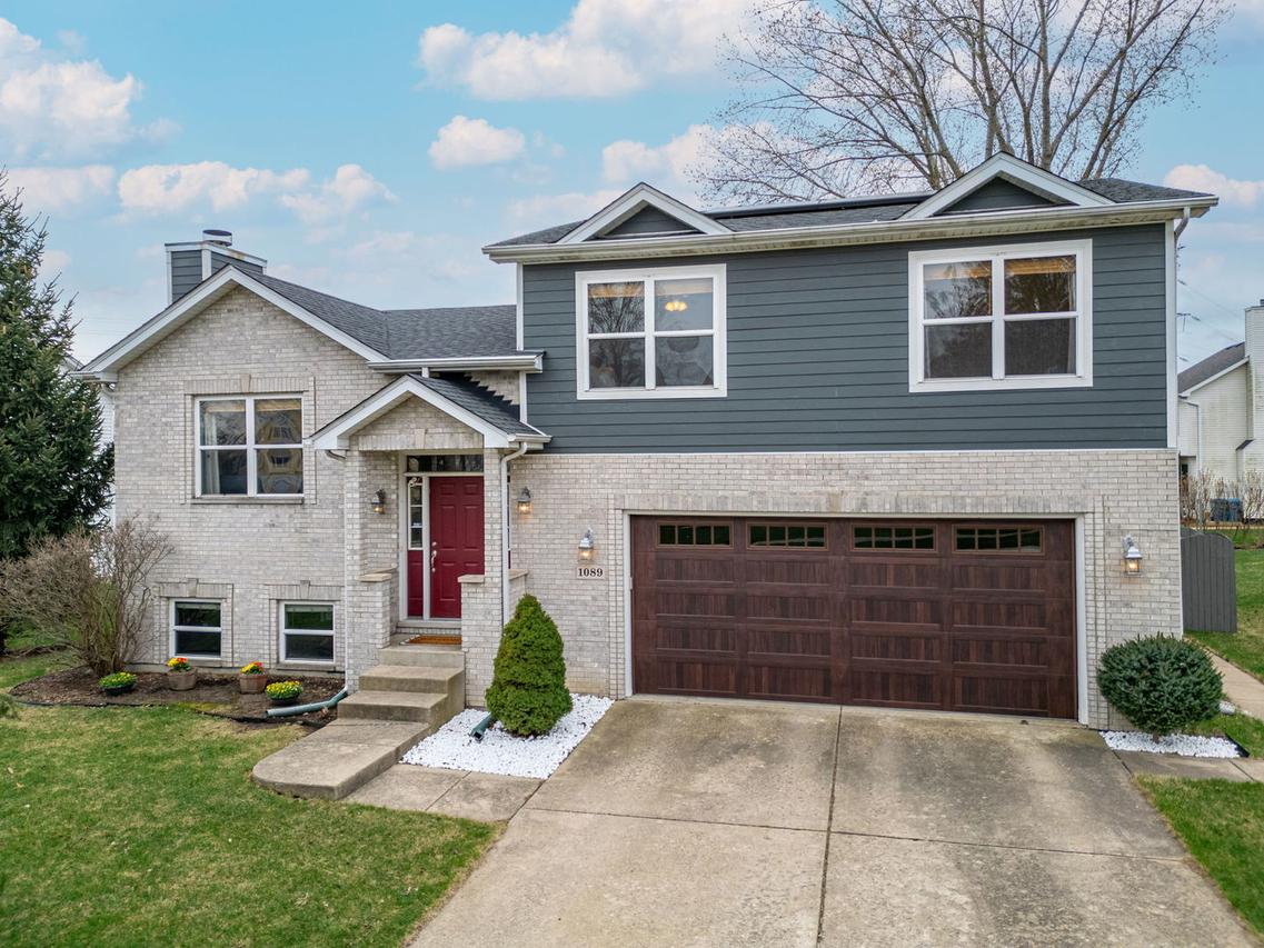 1089 Lisa Blvd., Aurora, IL 60505