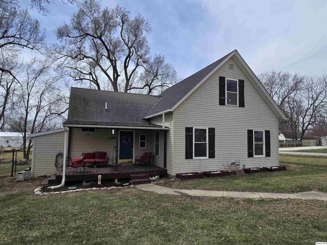 601 S Pearl St., Griggsville, IL 62340