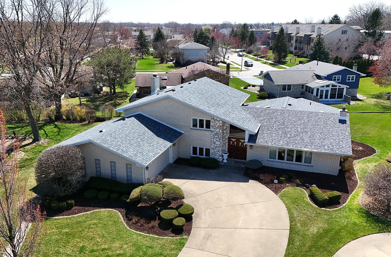 7755 Cashew Dr., Orland Park, IL 60462