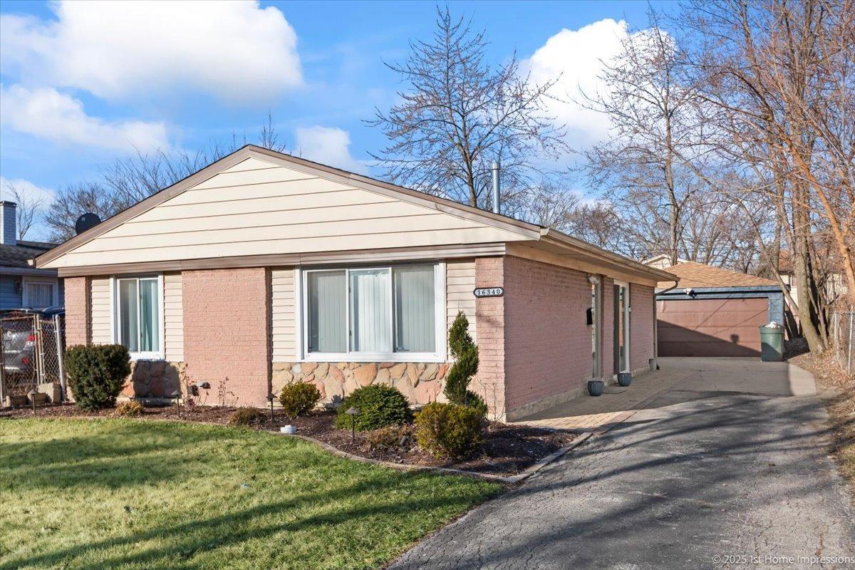 16340 Justine St., Markham, IL 60428