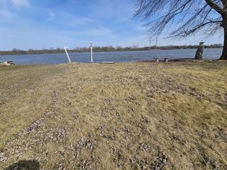 8153 N Thorsen Ln., Morris, IL 60450