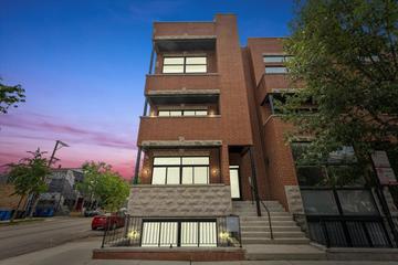 2001 W Superior St. #1E, Chicago, IL 60612