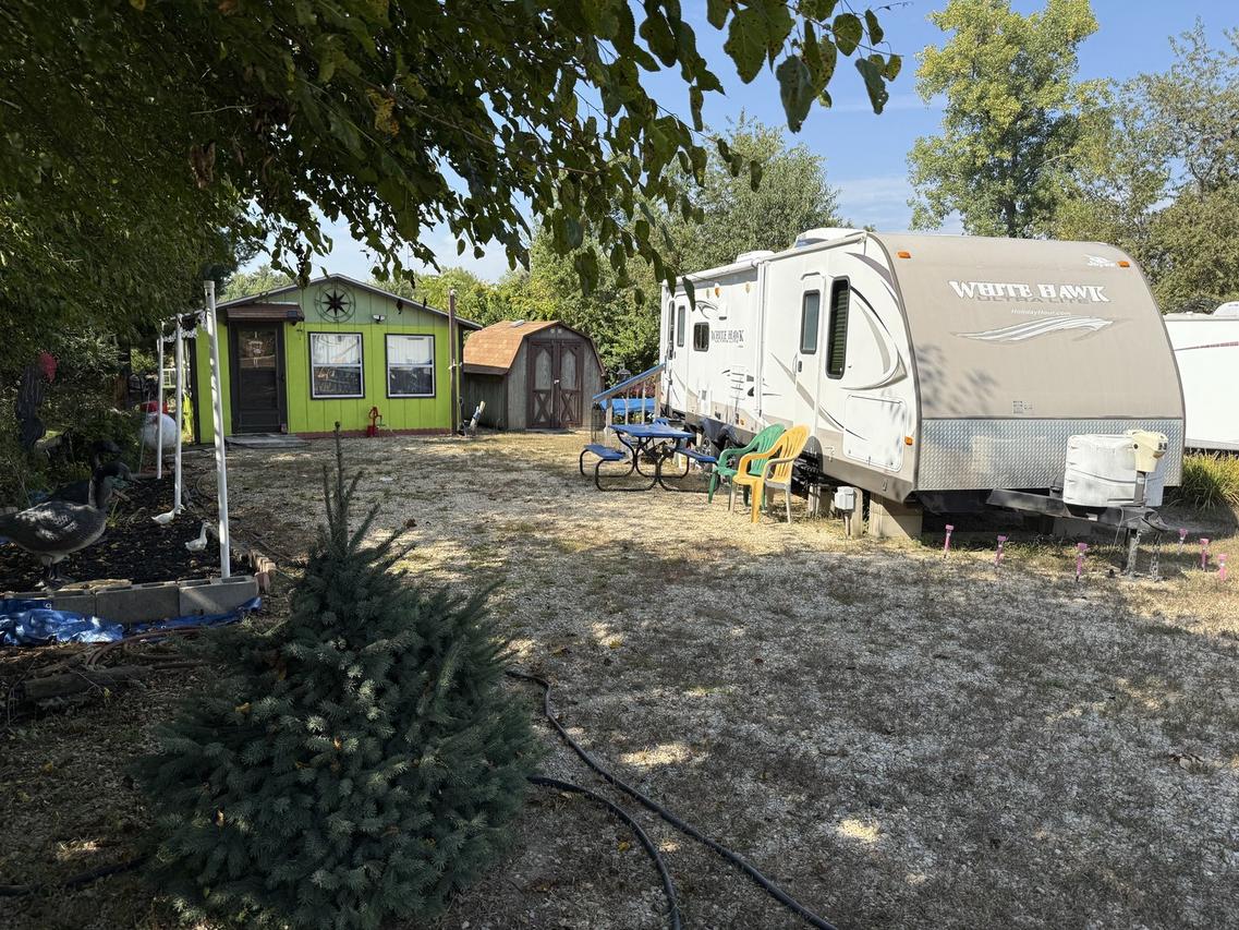 25-75 Woodhaven Lakes, Sublette, IL 61367