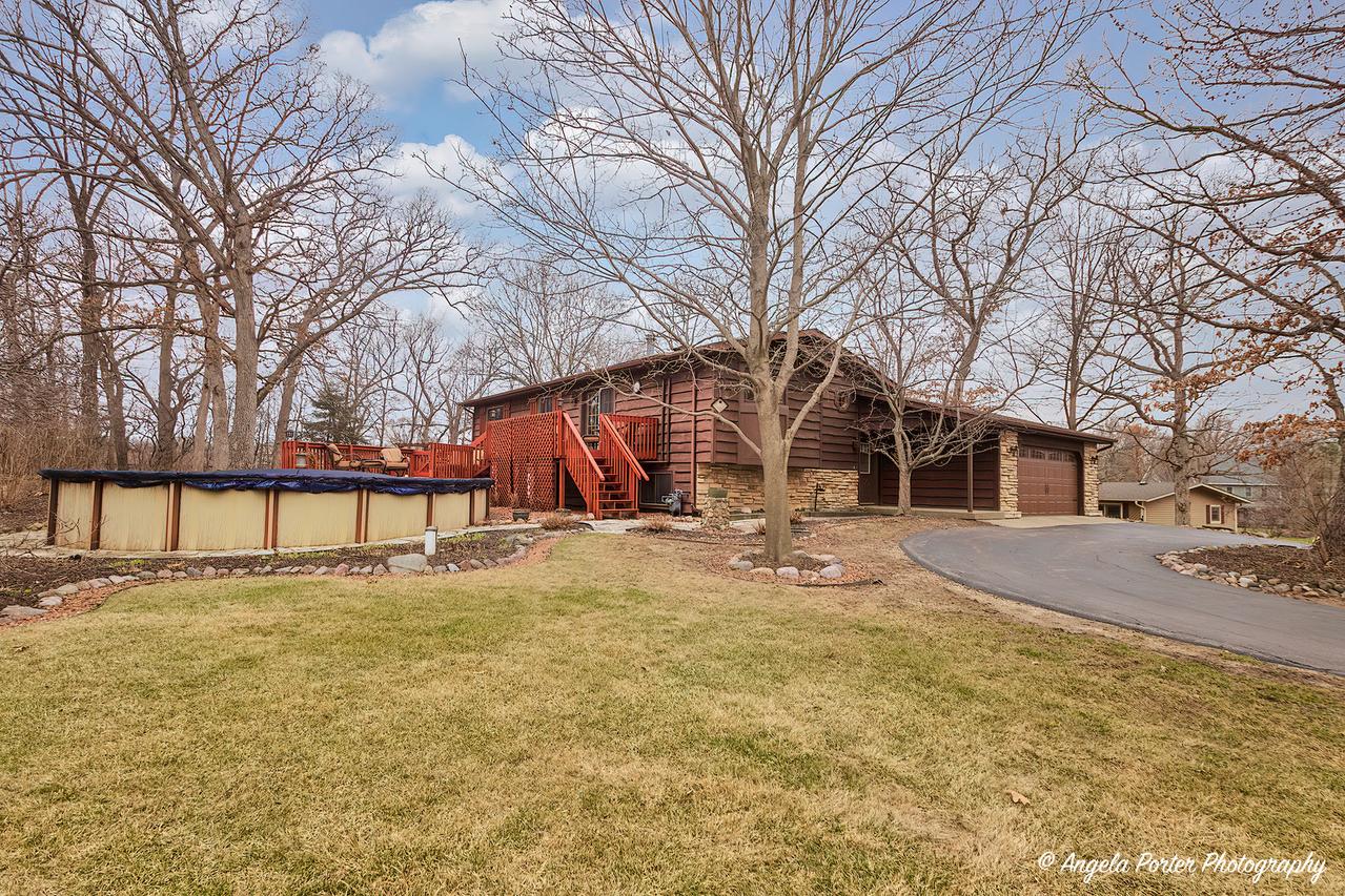 36444 N Eastmoor Ave., Ingleside, IL 60041