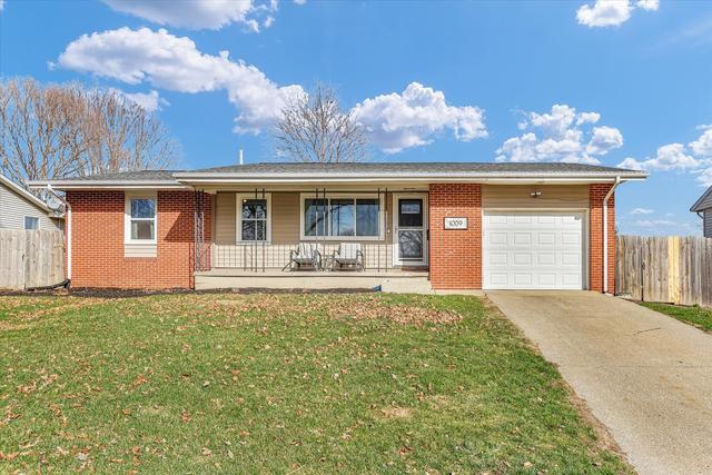 1009 Poplar St., Monticello, IL 61856