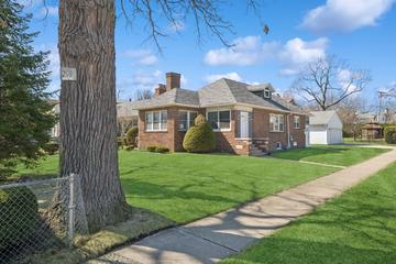 299 Bloom St., Highland Park, IL 60035