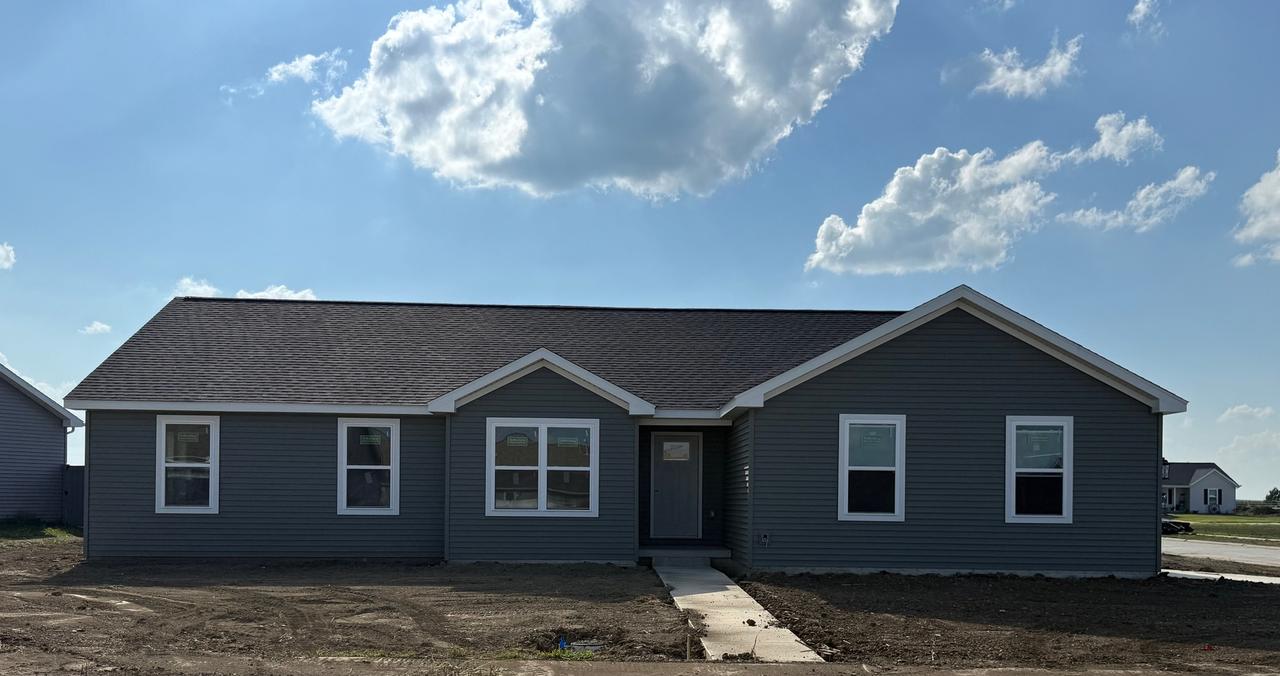 601 Jerin Dr., Fisher, IL 61843
