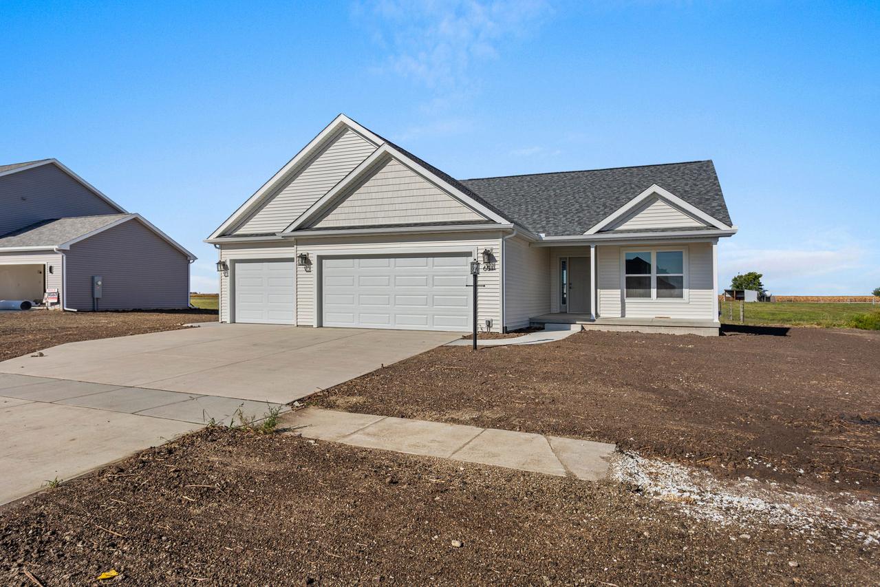 601 Patterson Dr., Fisher, IL 61843