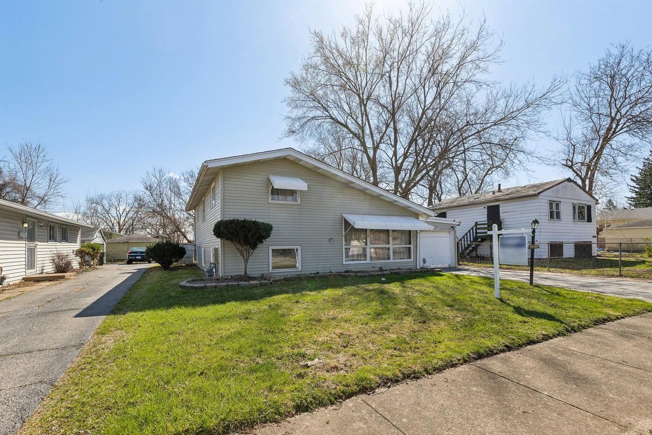 16641 Honore Ave., Markham, IL 60428