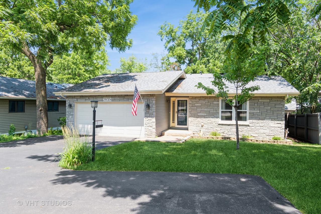 25W704 Jewell Rd., Wheaton, IL 60187