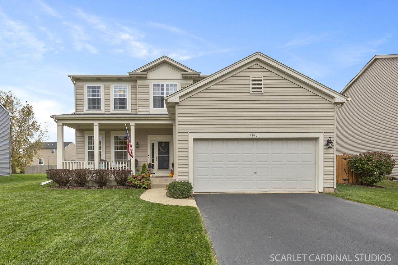 3183 Pinewood Dr., Yorkville, IL 60560
