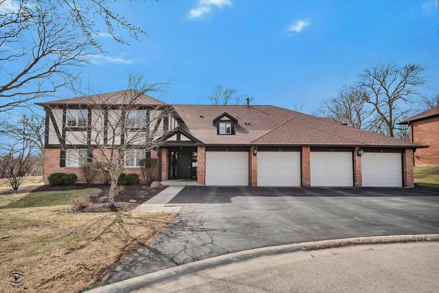 5 Potawatomie Tr. #3, Indian Head Park, IL 60525