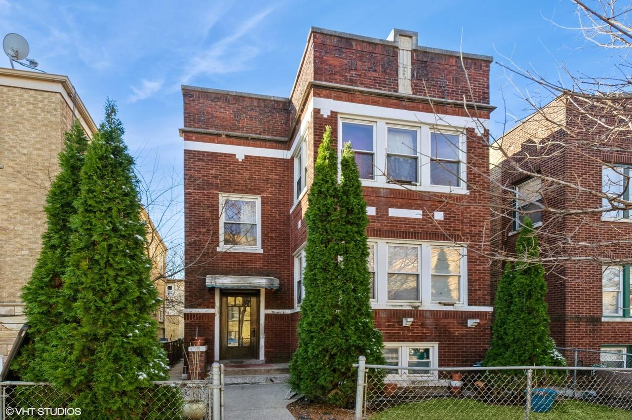 1745 W North Shore Ave., Chicago, IL 60626
