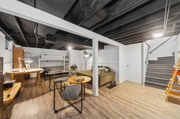 415 Prairie Ave., Libertyville, IL 60048