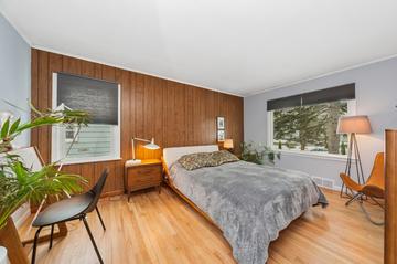 415 Prairie Ave., Libertyville, IL 60048