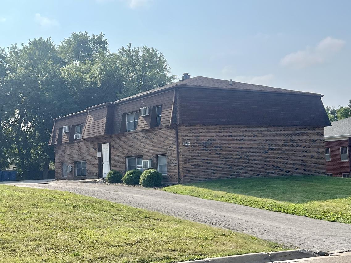 110 College Park Ct., Normal, IL 61761