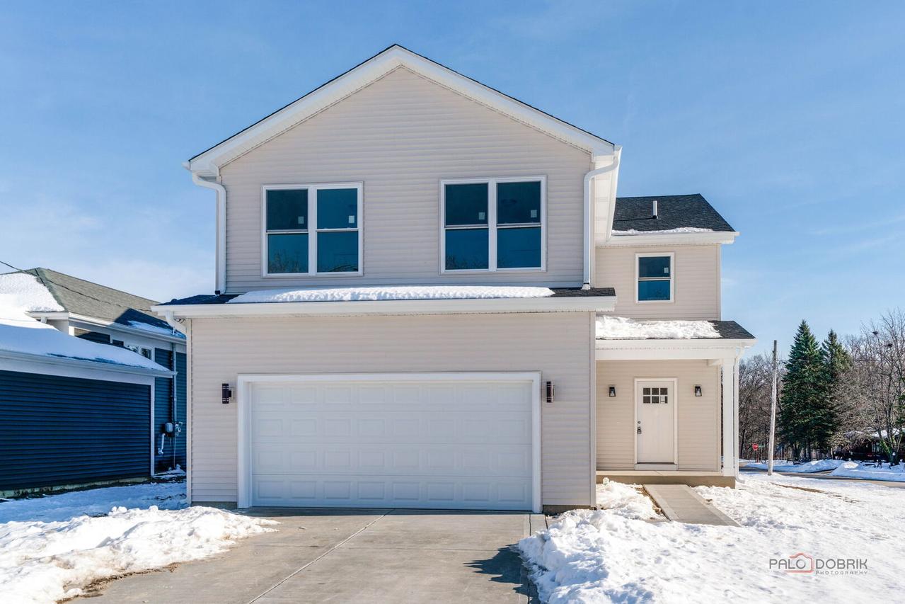 1721 Gilboa Ave., Zion, IL 60099