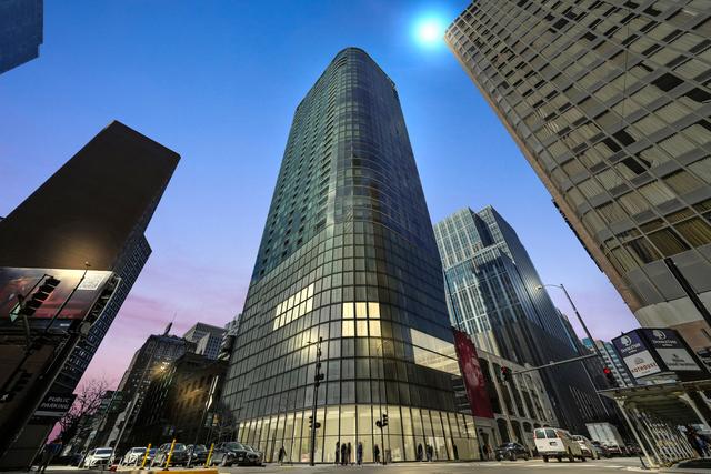 600 N Fairbanks Ct. #2510, Chicago, IL 60611