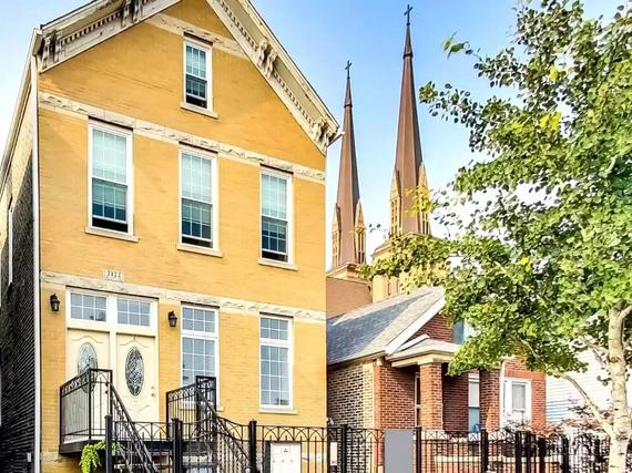 2122 W 23rd St. #2, Chicago, IL 60608