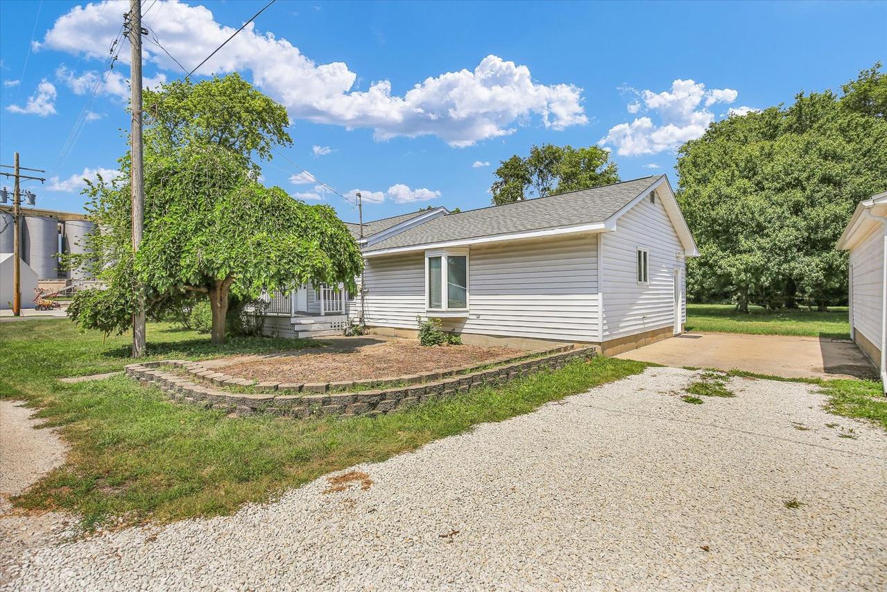 324 W 6th St., Gibson City, IL 60936