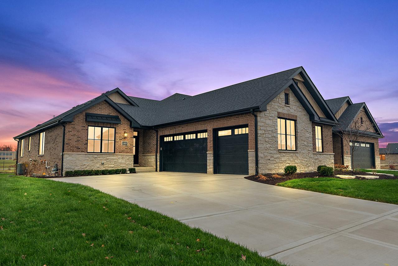 11055 Lizmore Ln. #39A, Orland Park, IL 60467