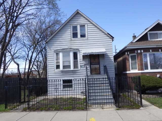 7208 S Claremont Ave., Chicago, IL 60636