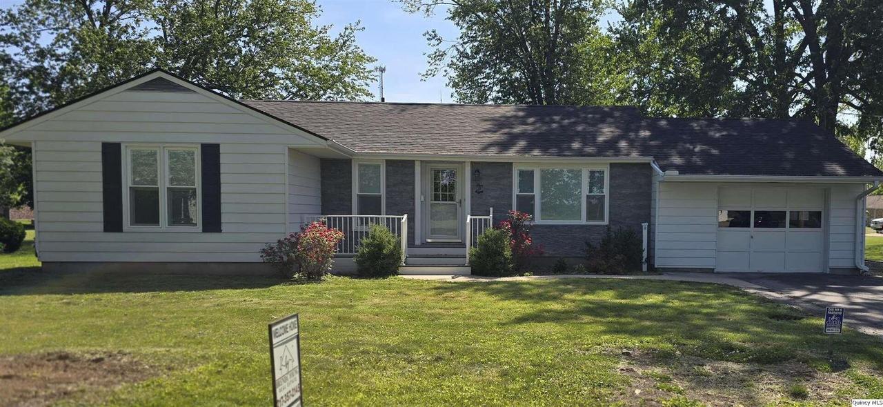 508 N Fayette St., Carthage, IL 62321