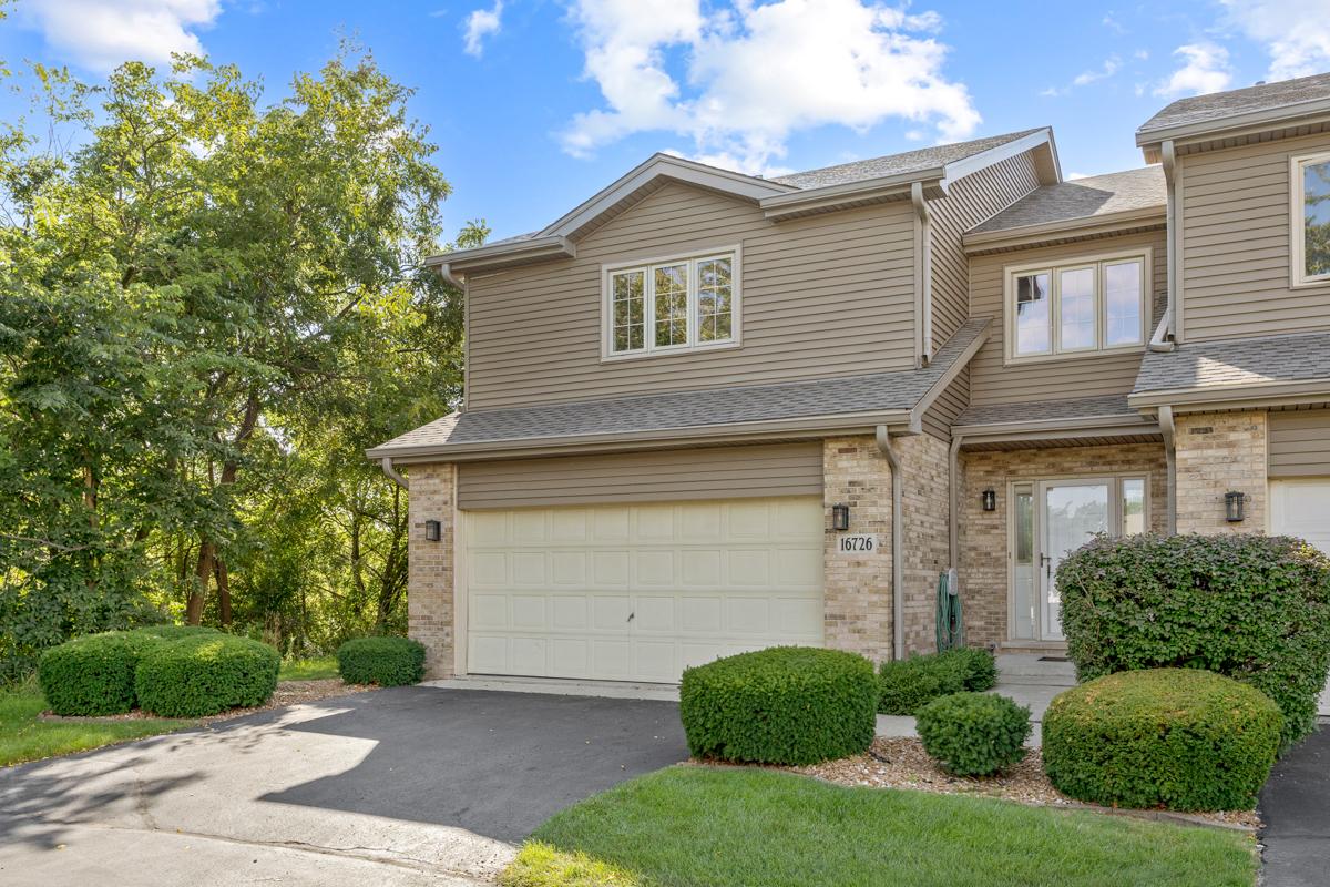 16726 Westwind Ct., Tinley Park, IL 60477