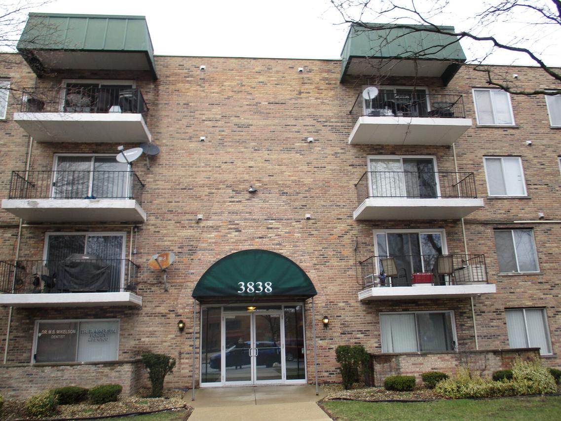3838 W 111th St. #409, Chicago, IL 60655