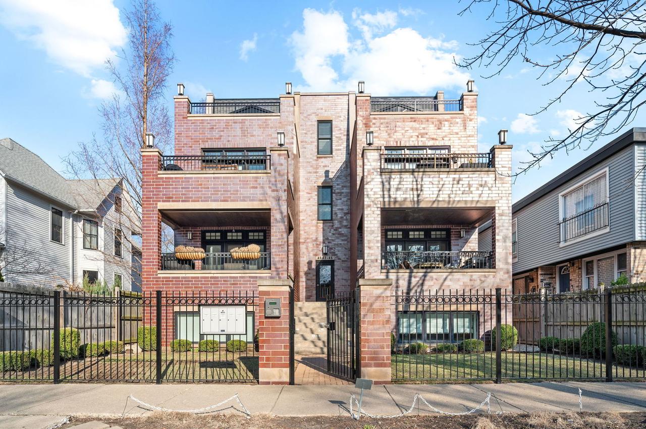 4545 N Wolcott Ave. #1S, Chicago, IL 60640