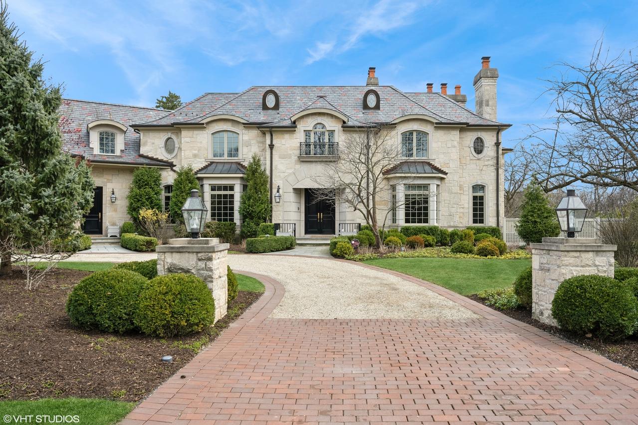 775 Sumac Ln., Winnetka, IL 60093